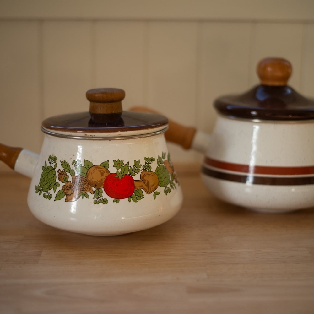 Vintage Floral Enamel Saucepan Set